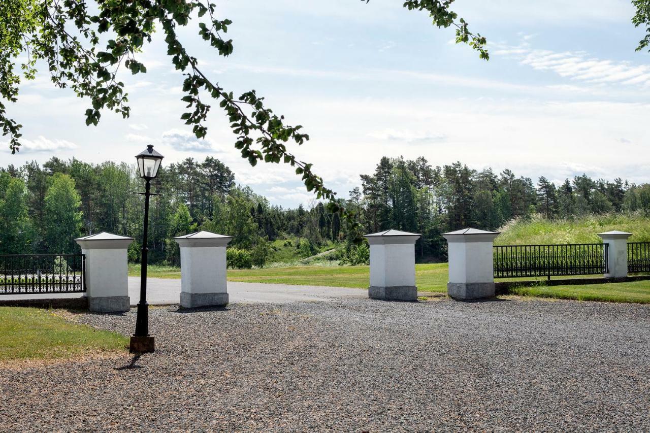 Pensjonat Vaestana Slott Gränna Zewnętrze zdjęcie